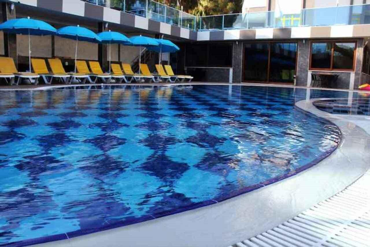 Vella Beach Hotel Tosmur Exterior photo